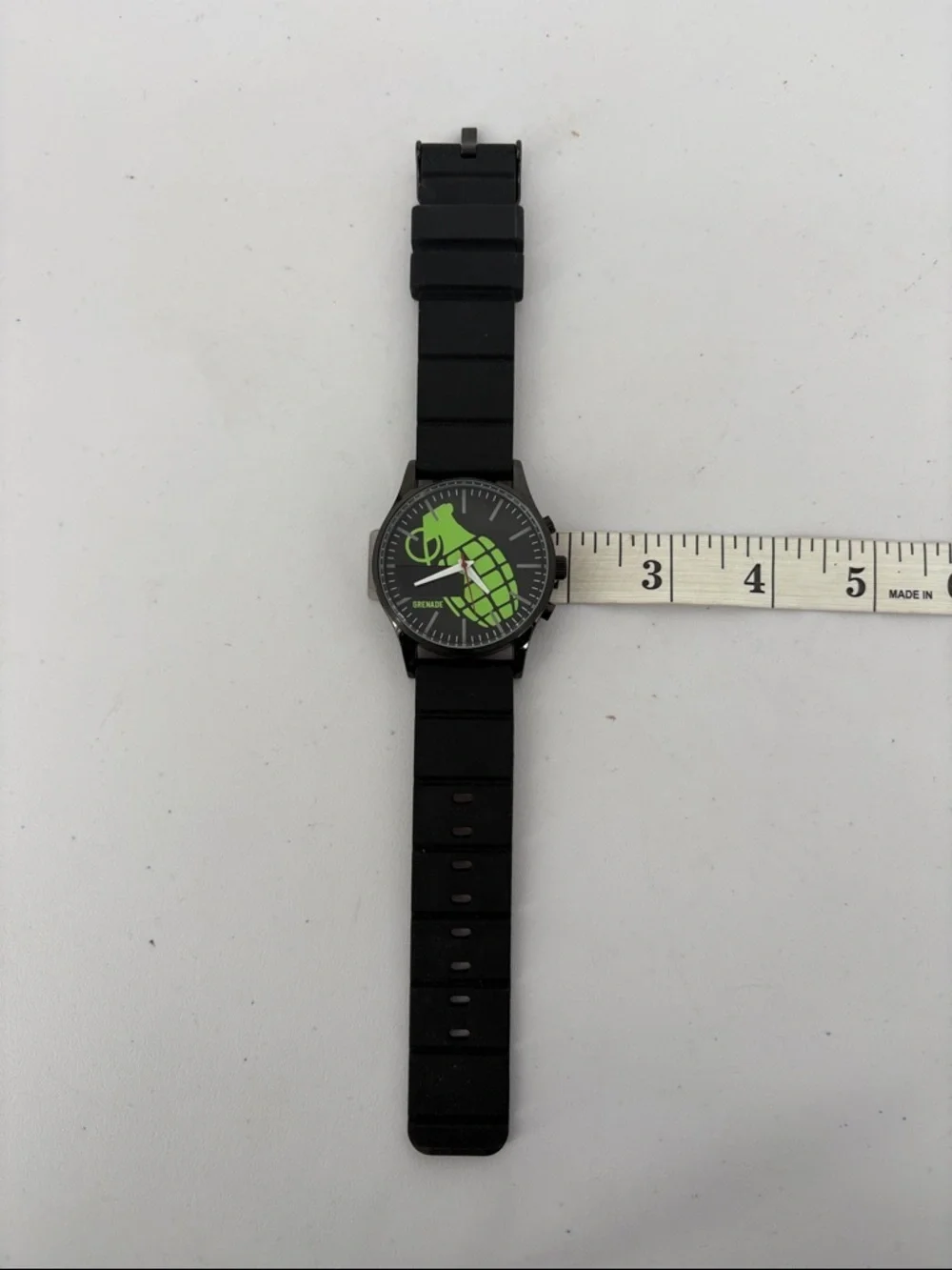 🐯 Grenade Launch Black Silicone Strap Watch with Green Dial Accent